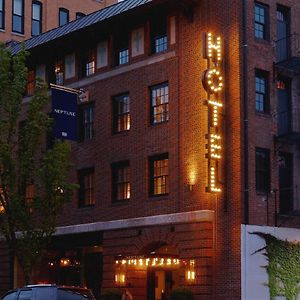 Neptune, An Ash Hotel